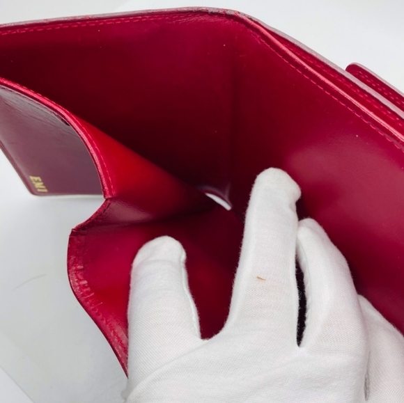 LOUIS VUITTON VERNIS TRIFOLD WALLET - Picture 5 of 11